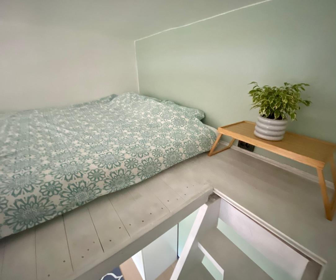 Love Birds Nest Вилнюс Екстериор снимка